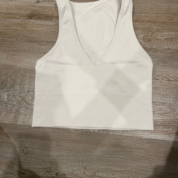 Athleta Aurora Seamless Crop Rib Tank (White) - Picture 5 of 5